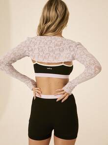 Aralina 蕾丝长袖修身短款披肩，适合搭配运动背心 - 淡紫色 - 查看 3