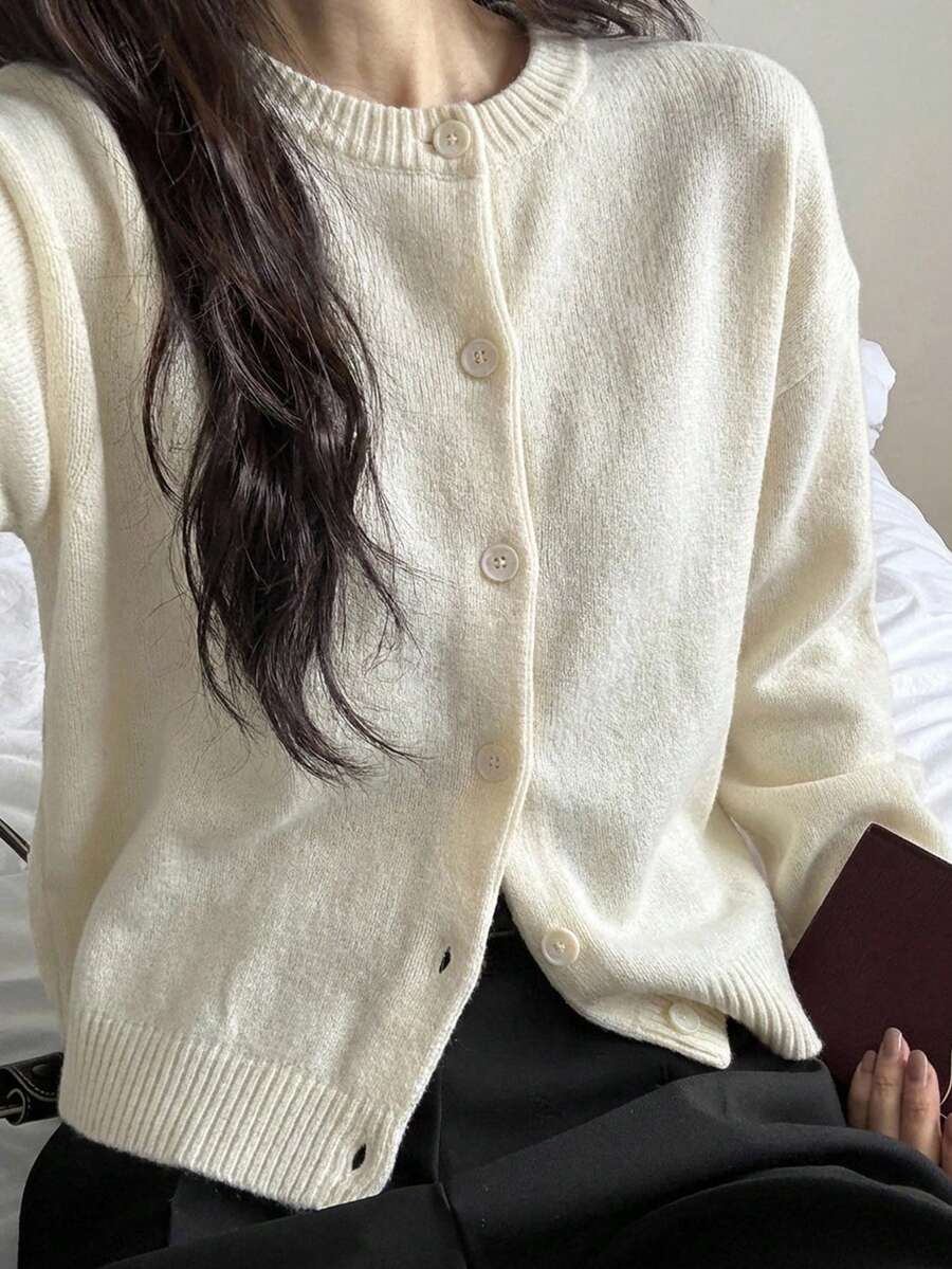 DAZY Áo khoác cardigan dệt kim tối giản màu trơn dành cho nữ - Màu be - Xem 1