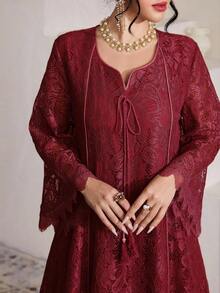 SHEIN Najma 方领蕾丝流苏七分袖喇叭形阿拉伯女式连衣裙 - 酒紅色 - 查看 3