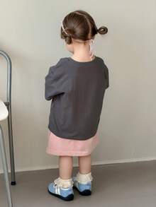 DAZY Toddler Girls' Casual Loose Fit Cartoon Letter Print Round Neck Top, Korean Style - Grey - View 2