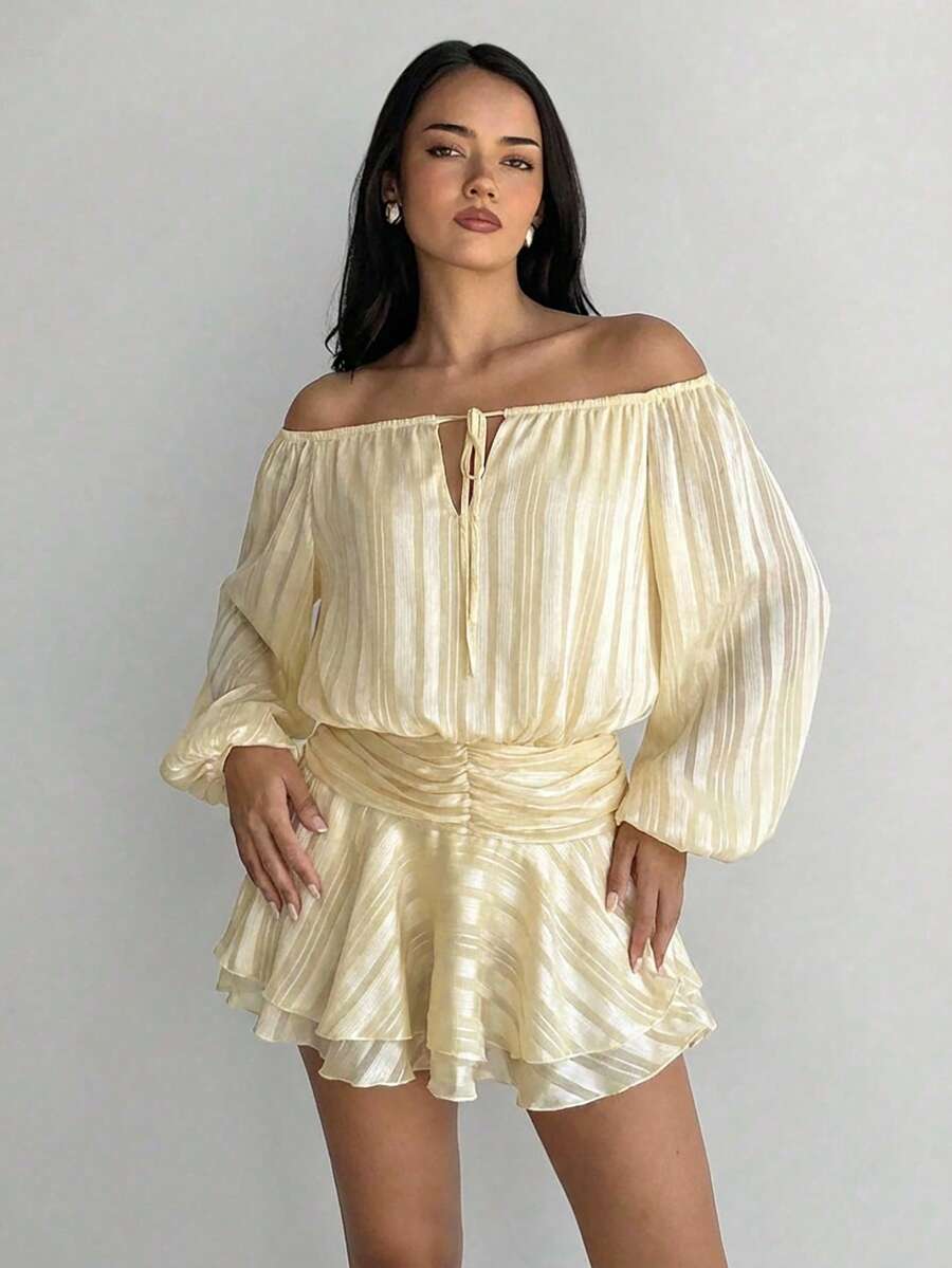 Aloruh Đầm mini lãng mạn cổ tích màu vàng tay phồng dáng rộng thắt eo bằng chiffon xếp ly nhiều lớp trễ vai. - Màu vàng - Xem 1