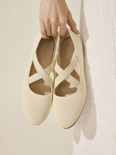 CUCCOO BASICS 交叉绑带芭蕾平底鞋，适合夏季度假、返校季、大学学生、春季、春假、复活节和圣诞节穿着。