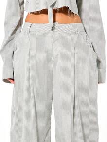 SUMWON WOMEN Pantalones anchos de talle alto con detalles de cinturón y raya diplomática de corte holgado para ropa de oficina de moda en otoño, invierno y primavera - Blanco y Negro - Ver 4