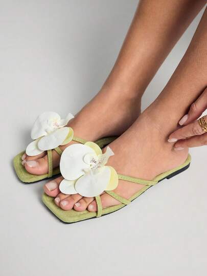 Kawaii Ciabatte con slip-on a fiori stile francese piatte da donna, nuovi sandali estivi casual alla moda, adatti per appuntamenti, feste, pendolarismo, shopping, raduni, vacanze, spiaggia