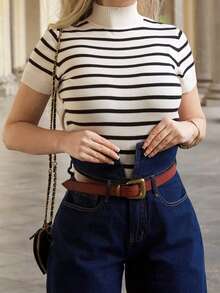 Elenary Edit 立领条纹印花修身短袖针织上衣 - 黑與白 - 查看 3