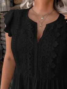 SHEIN LUNE Vestido casual de verano de talla grande con parches de encaje de unicolor - Negro - Ver 5