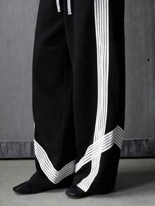 NEON BLANC Men's Hoodie And Trousers, Sporty Style, Striped Design, Loose Fit, Street Style. - Black - View 5