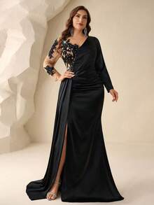 Coutiva 优雅的亮片缎面连衣裙，深V领，露背设计，长袖，鱼尾裙摆；非常适合正式晚宴穿着，适合婚礼宾客或婆婆穿着。 - 黑色 - 查看 8