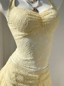 Elamini 黄色针织蕾丝面料金属海星装饰露背吊带背心和A字迷你裙两件套，优雅甜美可爱，适合春夏度假海滩休闲外出约会 - 黃色 - 查看 3