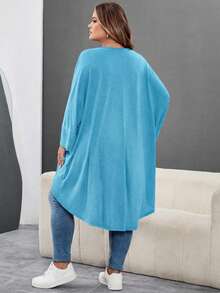 SHEIN CURVE+ Áo thun cỡ lớn dáng rộng, vạt cánh dơi bất đối xứng, trước ngắn sau dài, cổ tròn, màu trơn, co giãn, mềm mại, thoải mái, đa năng, thời trang, mặc hàng ngày cho nữ, mùa thu, CURVE PLUS/Thu/Đông - Màu xanh nhạt - Xem 2