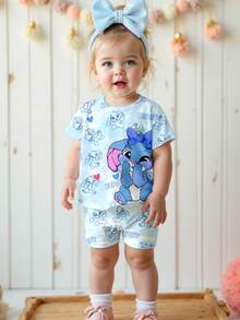 SHEIN Bộ đồ 2 món cho bé gái, kiểu dáng thường ngày, in hình thỏ Stitch hoạt hình dễ thương, áo thun cổ tròn tay ngắn màu xanh nhuộm tie-dye và quần short bó sát, thích hợp mặc hàng ngày vào mùa xuân/hè, phong cách đường phố, ở nhà hoặc đi nghỉ mát. - Nhiều màu - Xem 4