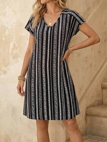 Faunlyn Vestido De Cuello En V Con Estampado Floral Para Mujeres - Blanco y Negro - Ver 4