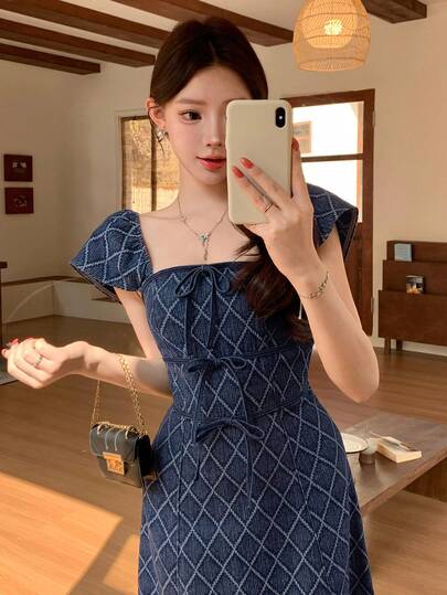 DAZY Vintage Washed Blue Textured Plaid Dress, Elegant Fit & Flare Silhouette For Music Festival, Valentine's Day, Wedding Party, Commute, Spring & Summer