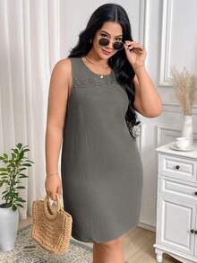 SHEIN LUNE 大码女式纯色无袖蕾丝拼接连衣裙 - 灰色 - 查看 5