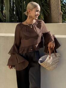 DAZY Áo kiểu nữ màu trơn dáng rộng bằng chiffon, tay loe, bèo nhún, thích hợp cho kỳ nghỉ xuân/hè. - màu nâu - Xem 6