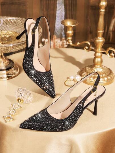 CUCCOO TILAWA Giày cao gót mũi nhọn đính pha lê sang trọng dành cho nữ - Khóa cài chống trượt, phù hợp cho mọi mùa/Màu đen, thích hợp cho cả trang phục trang trọng và thường ngày với dây buộc và quai, đa năng cho tiệc tùng và công sở, giày cao gót thanh lịch dành cho nữ, giày cao gót cổ điển thanh lịch dành cho nữ, giày cao gót cao cấp thanh lịch dành cho nữ, giày cao gót, giày nữ, giày cao gót vừa phải, giày thanh lịch dành cho nữ, giày dự tiệc dành cho nữ.