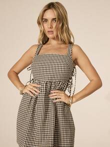 Aralina 女士格子方领系带娃娃裙夏季迷你连衣裙可爱情人节派对假日度假装扮Y2K斯德哥尔摩风格 - 黑與白 - 查看 5