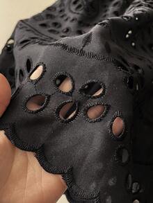 Muvela 春夏新款黑色弹力腰带抽绳设计不规则开衩蕾丝饰边拼接百褶裙，百搭复古学院风Y2K办公正式优雅都市通勤休闲浪漫90年代复古风，适合派对、婚礼、日常穿着。 - 黑色 - 查看 5