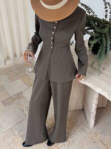 Livesso 两件套女士条纹高领露脐上衣和休闲裤，适合春夏季通勤穿着 - 咖啡棕 - 查看 3