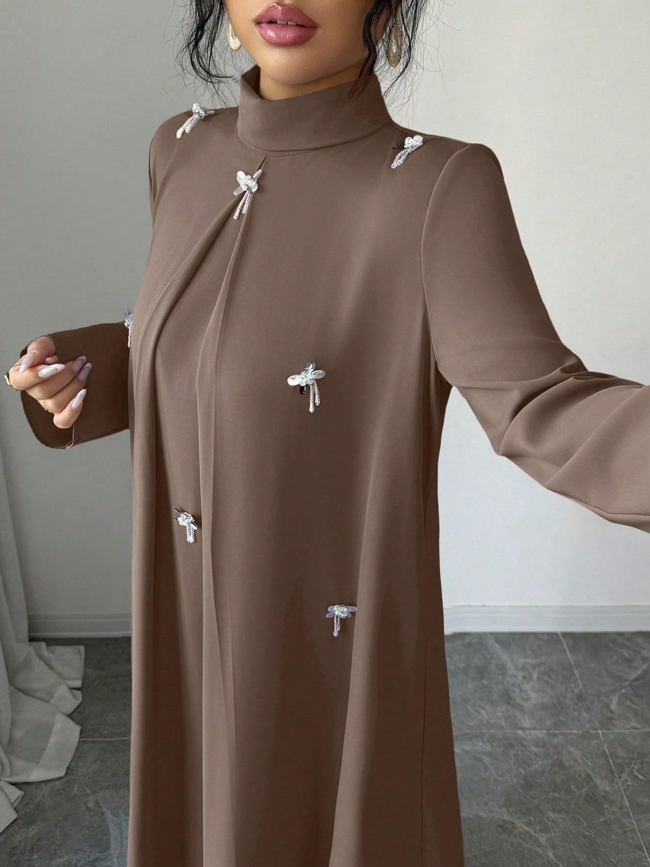 Yasmyna فستان نسائي بياقة عالية وأكمام راجلان فضفا...