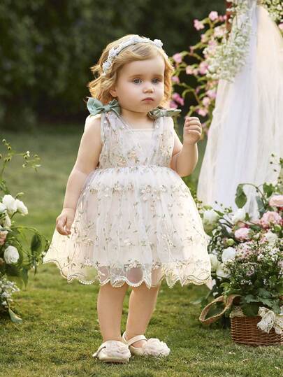 SHEIN 女婴优雅可爱花卉刺绣网纱蝴蝶结装饰连衣裙