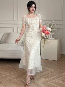DAZY Đầm chiffon tay phồng họa tiết hoa mùa hè 2024, có eo thon, tôn dáng cho nữ, thích hợp mặc đi nghỉ mát phong cách boho. - Màu be - Xem 4