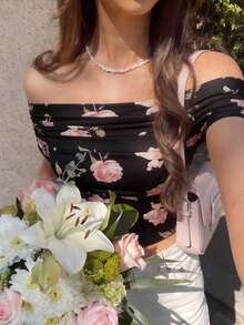 SHEIN MOD 女士百搭黑粉花卉吊带背心，适合工作、派对、休闲、日常穿着、假日、野餐、约会、度假、生日、节日、海滩、情人节、外出、下午茶等场合。 - 黑色 - 查看 2