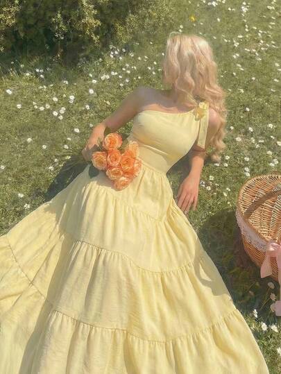 SHEIN MOD Women's Elegant Maxi One-Shoulder Dress, Pale Yellow,Yellow Summer Dress,,Elegant Dresses,Wedding Guest Dress For Women, Spring/Summer Outfits, Tea Party Outfit Women, Cottagecore Dress,Holidays, Birthday,Festival Tea Party Dress,Birthday Dress, Elegant Dresses, Vacation Outfits Women,Tea Party Outfits,Luxury Evening Dresses For Women,Formal Dress, Graduation Dress,Prom Dress