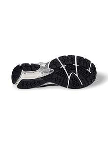 New Balance 1906R 男女通用运动鞋，金属银色，吸汗透气，缓震轻便，百搭时尚，纯色Logo，适合运动、户外、跑步、日常穿着，白色/银色/黑色，货号：M1906RER - 白色/銀色/黑色 - 查看 6