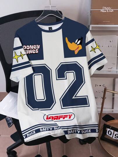 LOONEY TUNES X SHEIN Camiseta de manga corta de cuello redondo con gráfico numérico y de letras de color block casual para hombre, verano
