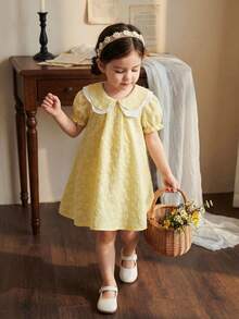 SHEIN Vintaside Kids 1pc Baby Girls Yellow Summer Elegant Fiesta Noche Dress,Jacquard Textured Reversible Collar A-Line Short Sleeve Casual Versatile Dress For Outings - Multicolor - View 1