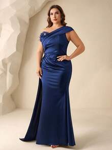 Coutiva 大码优雅3D立体花卉装饰不对称领口正式晚礼服 - 藏蓝色 - 查看 8