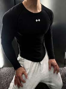 GymBeat Camiseta Esportiva Manga Longa Raglan com Impressão de Barra Olímpica para Homens - Preto - Visão 1