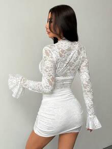 SHEIN PETITE 酒红色性感透视蕾丝迷你连衣裙，适合日常约会、夜间外出、夜店、派对、聚会、鸡尾酒会、泳池派对以及秋冬季穿着。 - 白色 - 查看 2