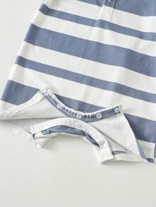 SHEIN Set de 2 piezas de pelele y pantalones cortos de manga corta con cuello de contraste para bebé niño - Azul - Ver 6