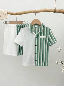 SHEIN 两件套男童休闲撞色条纹短袖衬衫套装，适合春夏穿着 - 綠色 - 查看 5