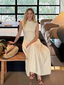 BizChic Spring/Summer New White Mandarin Collar Sleeveless Off-Shoulder Side Invisible Zipper Slit Dress, Versatile Layering, Elegant Carnival Party Wear - Apricot - View 1