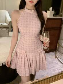 DAZY Đầm cổ yếm xếp ly họa tiết răng cưa màu hồng ngọt ngào dành cho nữ - Hồng - Xem 4