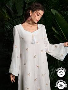 Al Najma Elegantes weißes Kleid mit Herzausschnitt, bunter Stickerei und Glockenärmeln, Frühling/Sommer - Weiss - Übersicht 6