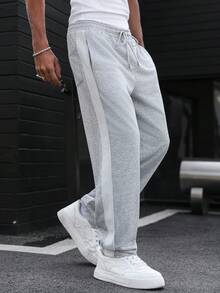 Manfinity Homme 休闲灰色男士运动裤，饰有滚边和毛边裤脚 - 淺灰色 - 查看 3