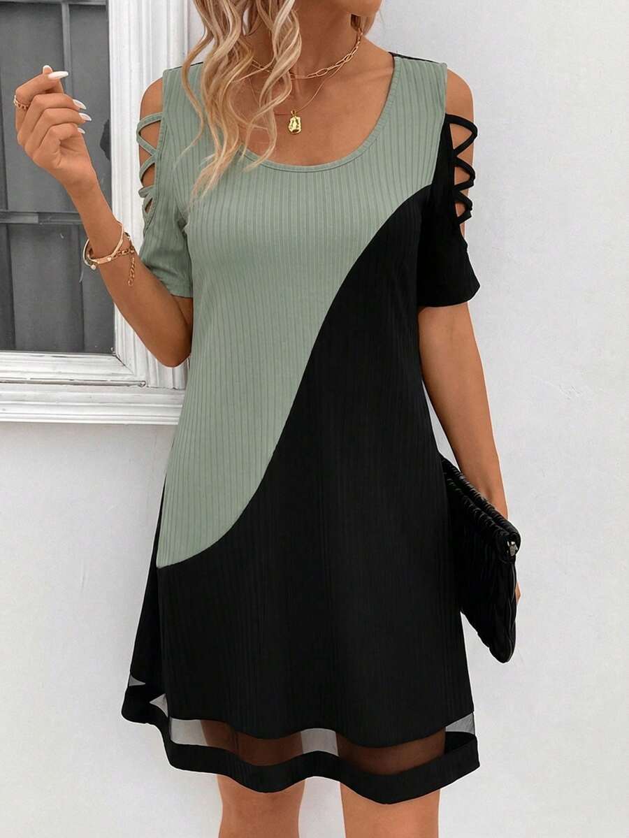 SHEIN Clasi 女士撞色圆领交叉镂空短袖休闲连衣裙 - 薄荷綠 - 查看 1