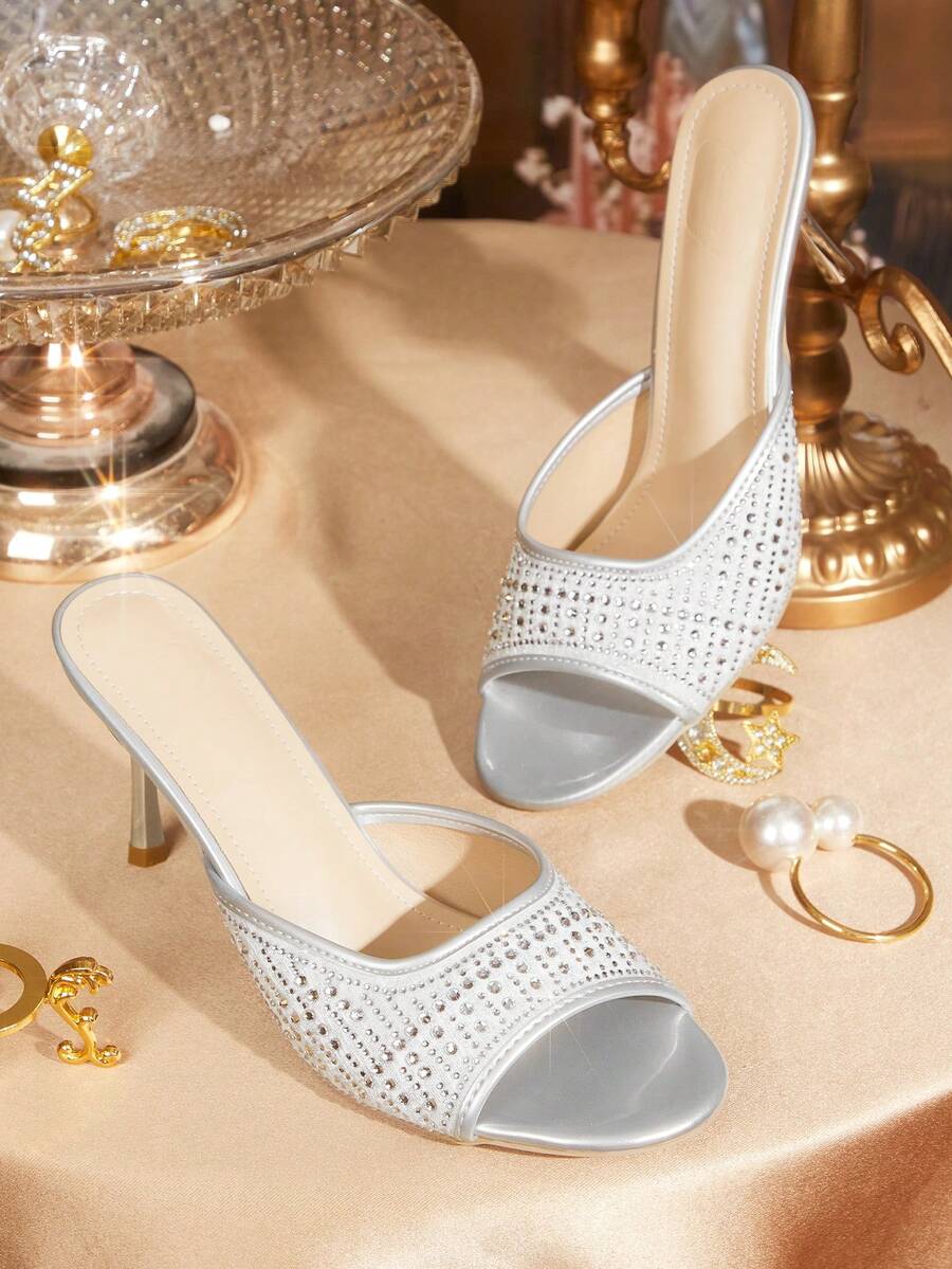 CUCCOO TILAWA 女士时尚华丽水钻尖头细高跟凉鞋 - 銀色 - 查看 1