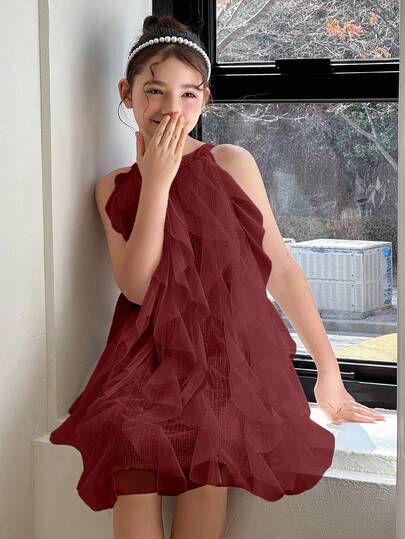 DAZY فستان بدون أكمام بتنورة مكسرة ذو لون واحد للفتيات المراهقات