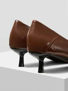 Women Pumps Valentine's Day - Brown - View 4