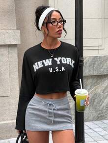 Dewbera Letter-Print Crew Neck Pullover Long-Sleeved Sweatshirt Suitable For Everyday Wear - Black and White - View 4