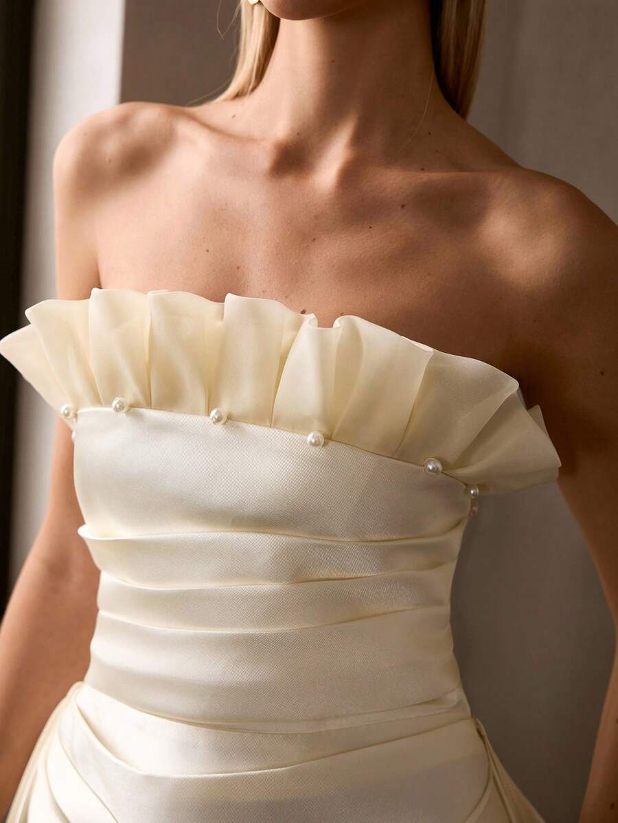 MOTF Soiréza VESTIDO MAXI DE SATÉN ELEGANTE Y ENTALLADO SIN TIRANTES PARA MUJER - CUELLO CON VOLANTES, FRUNCIDO EN EL PECHO, BAJO DE COLA DE SIRENA CON TREN MUY AMPLIO | PERFECTO PARA BODAS, GALAS, SAN VALENTÍN Y ANIVERSARIOS