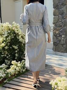 Livesso Frühlings- und Sommer-Gestreiftes Farbblock Boho-Stil Casual Urlaubs-Strand Elegantes Pendler-Lässiges Kleid mit Bindegürtel, Langarm Midi-Kleid für Damen Sommerkleid - Grau - Übersicht 3