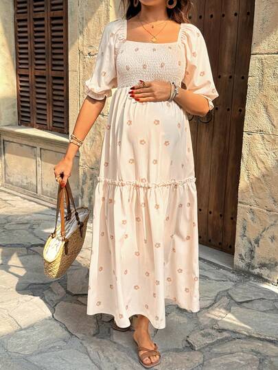 SHEIN Maternity Floral Embroidery Ruched Square Neck Casual Vacation Everyday Dress Beige Maternity Dress Summer Elegant Dress Cottagecore Dress French Style Dress Shirred Waist Dress,Beach Outfits For Women,Beach Dress,Beach Dresses For Women
