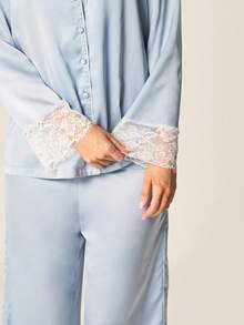 MISSGUIDED 长袖纽扣睡衣衬衫和裤子套装，带蕾丝边饰，家居服舒适睡衣套装 - 藍色 - 查看 3