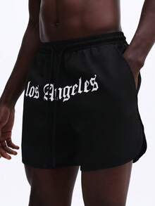 SUMWON Quần bơi nam Los Angeles Beach với họa tiết chữ Gothic, quần short thường ngày cho kỳ nghỉ hè. - màu đen - Xem 5